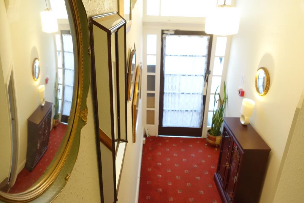 The Hutchinson Apartments Дуглас Экстерьер фото
